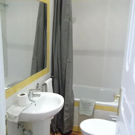 Angola Floor 6 Bedrooms Apartment