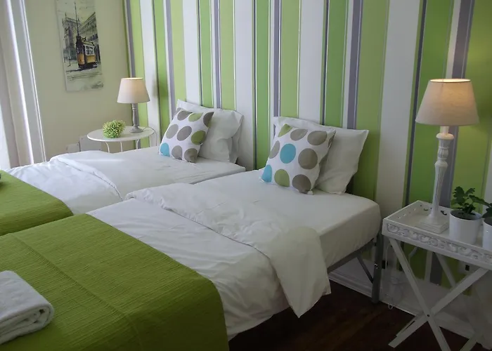 Angola Floor 6 Bedrooms Lissabon